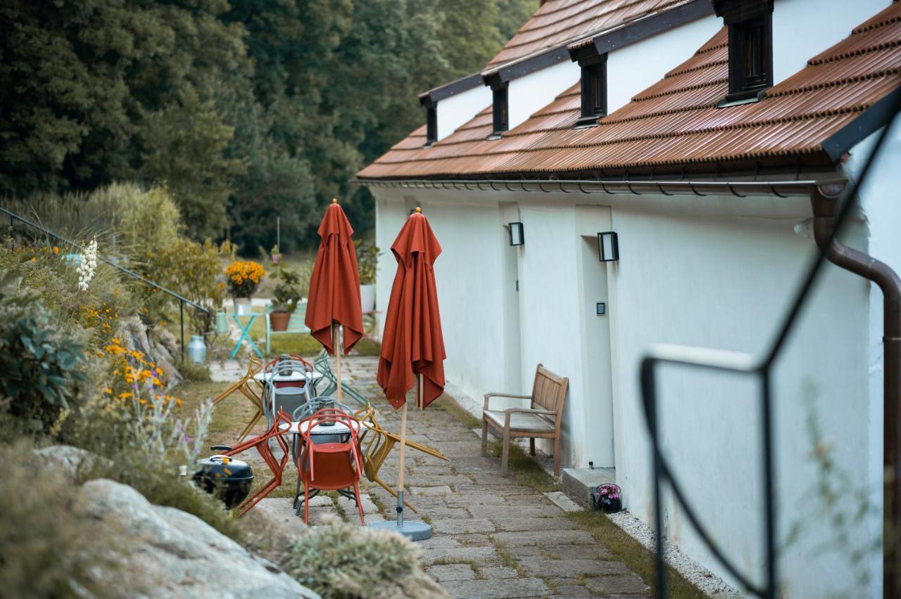Apartamento Mlyn Salajna Dolni Zandov Exterior foto